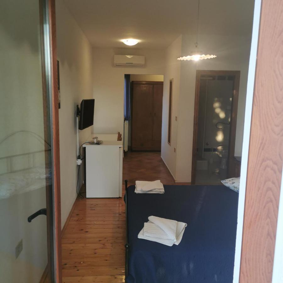 B&B Feral Rovinj Bagian luar foto