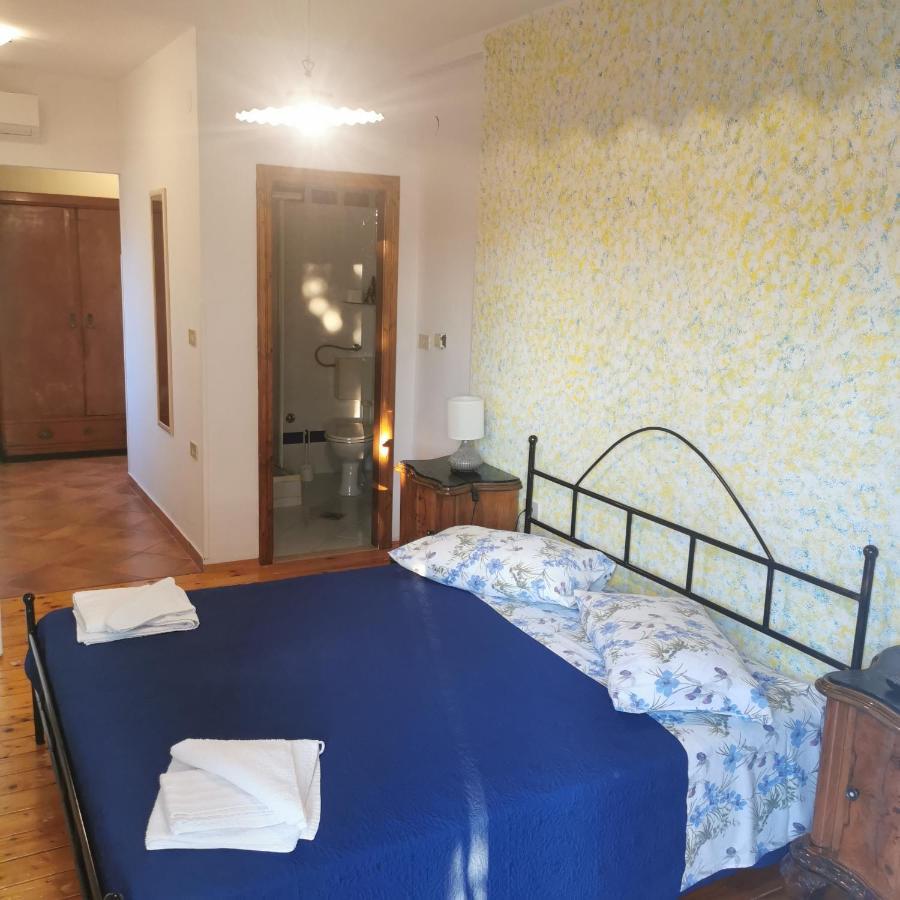B&B Feral Rovinj Bagian luar foto