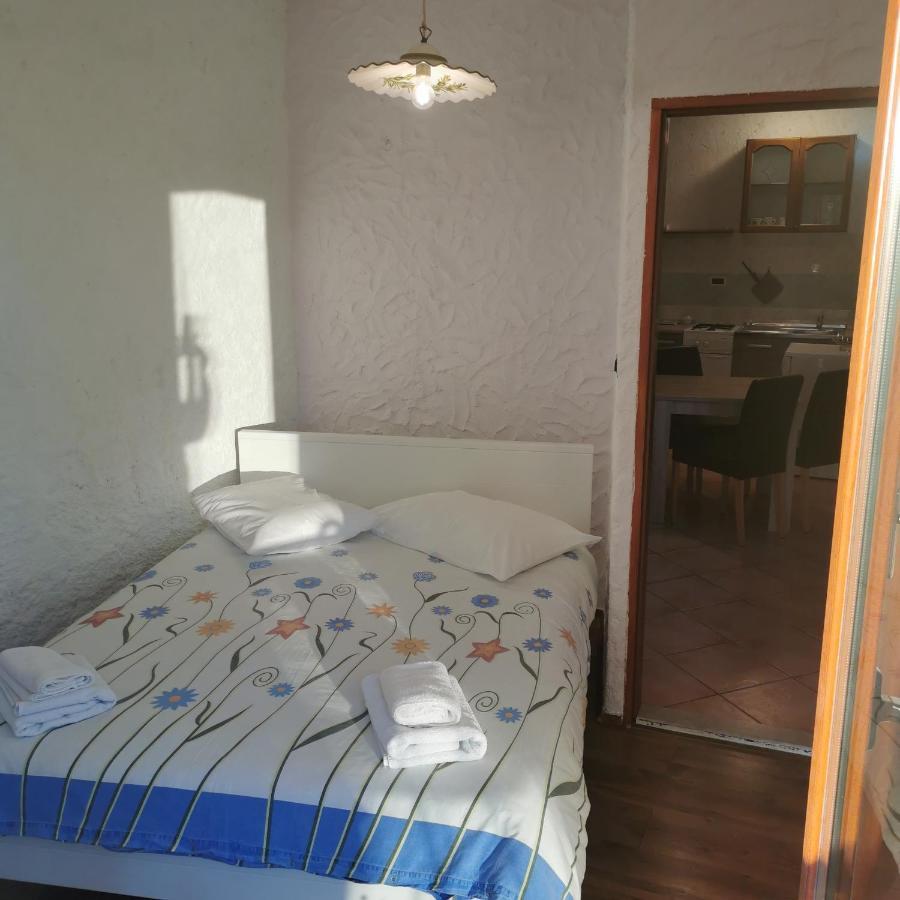 B&B Feral Rovinj Bagian luar foto