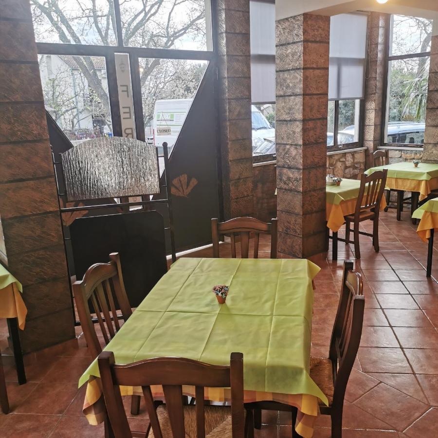 B&B Feral Rovinj Bagian luar foto